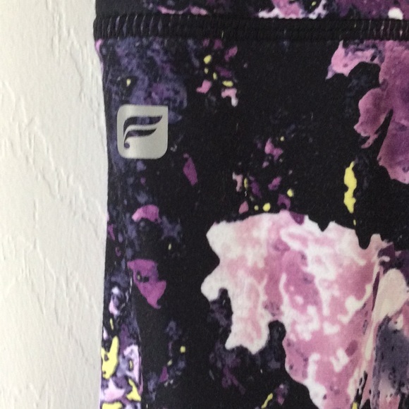 Fabletics Floral High Waist Leggings Black Multi S - Picture 5 of 5